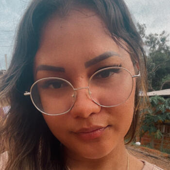 Babá em Rio Branco: Bianca