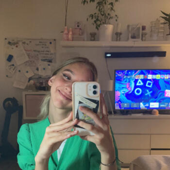 Babysitter in Berlin: Jamila
