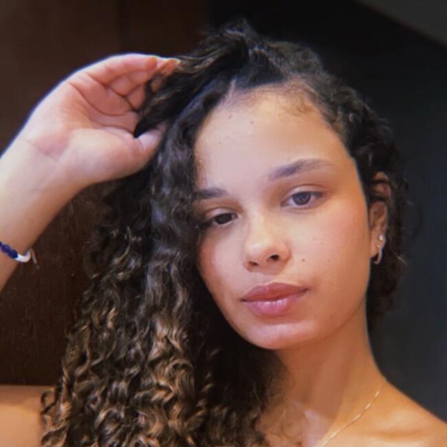 Babá em Campo Grande: Christiane