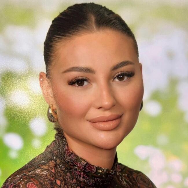 Babysitter in Vienna: Zümrüt