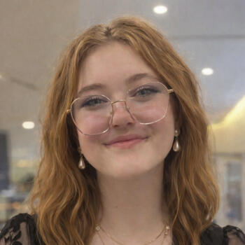 Babysitter Edmonton: Kyra