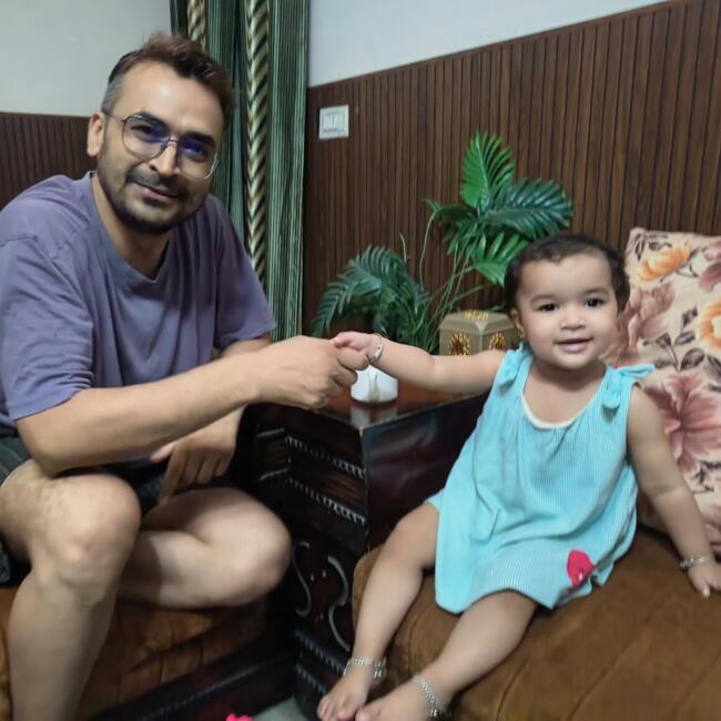 Babysitting job in Faridabad: Rahul