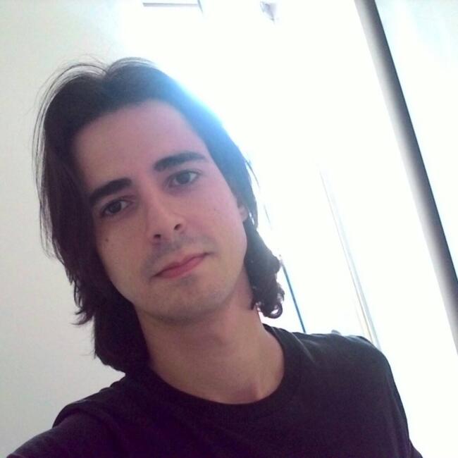 Babysitting job in Serra: Luís