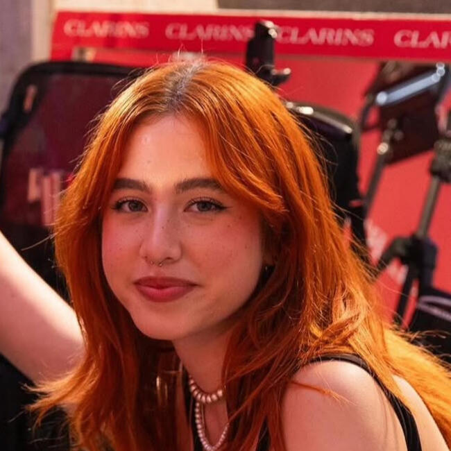 Babysitter in Setúbal: Gabriela