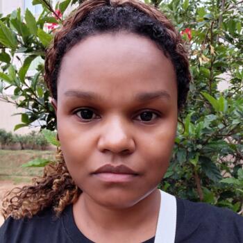 Babysitter in São Paulo: Mariana