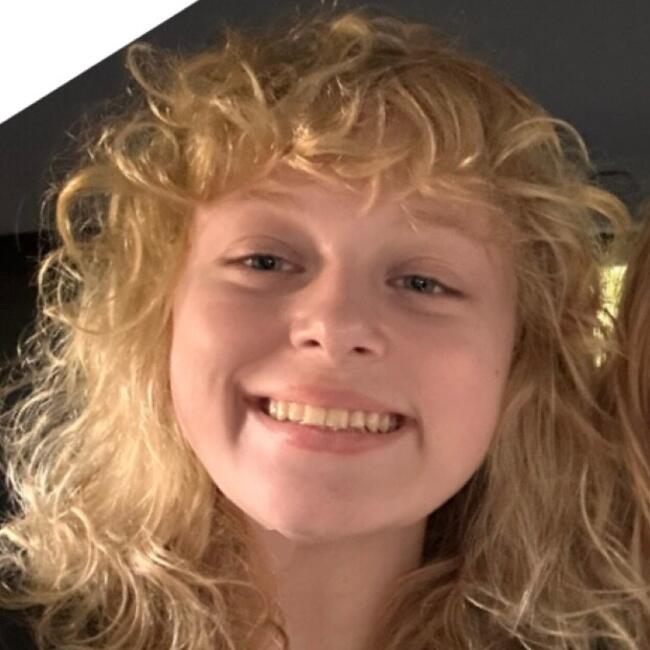 Babysitter in Marlton: Ella