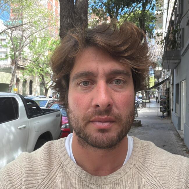Trabajo para niñera en Rosario: Emanuel