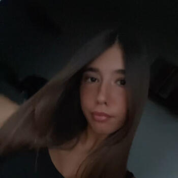 Babysitter in Paris: Ava