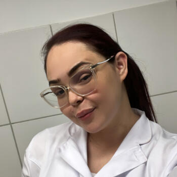 Emprego de babá em Uberlândia: emprego de babá Amanda