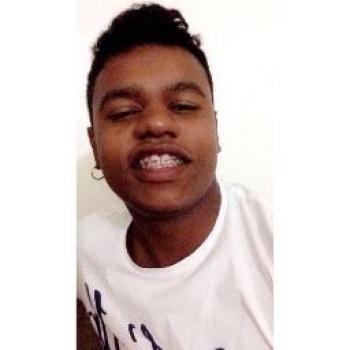 Emprego de babá em Santo André: emprego de babá Roberth