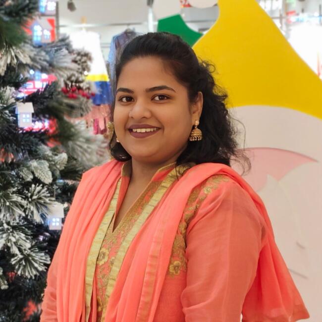 बंगलौर में आया: Suzan