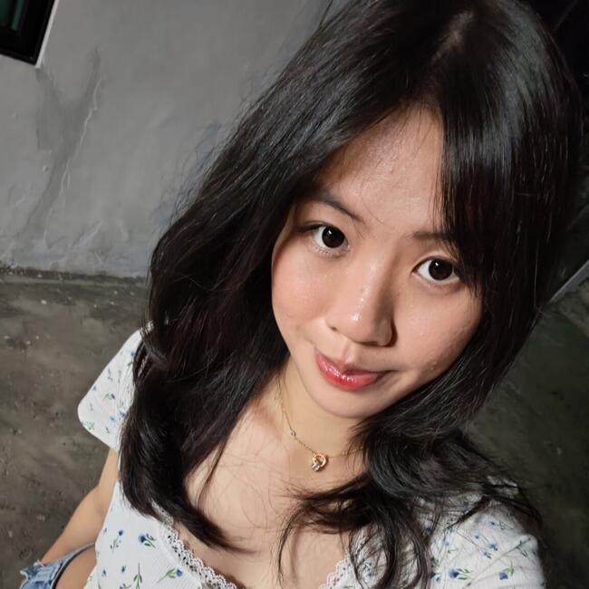 Babysitter in Marabu: Adelle