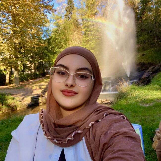 Babysitter in Tournefeuille: Maryame