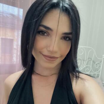 Babysitter Ioannina: Evelina