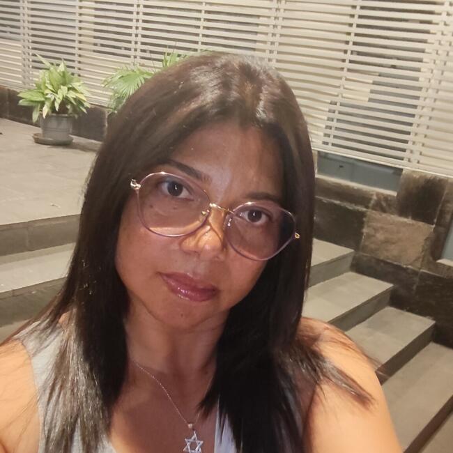 Babysitter in Lima Lima: Kei