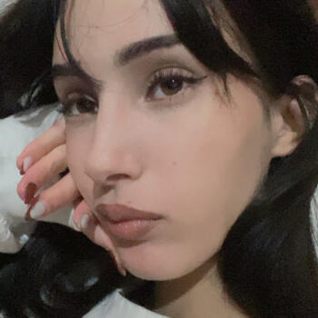 Babysitter in Manouba: Meline