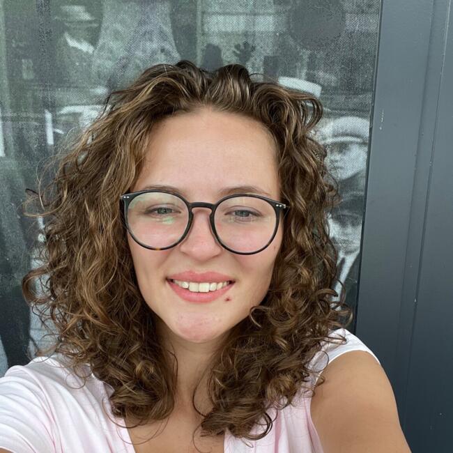 Babysitter in Virton: Célène