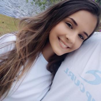 Babysitter Joinville: Isabele