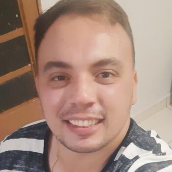 Babysitter in Ixelles-Elsene: Alexandre