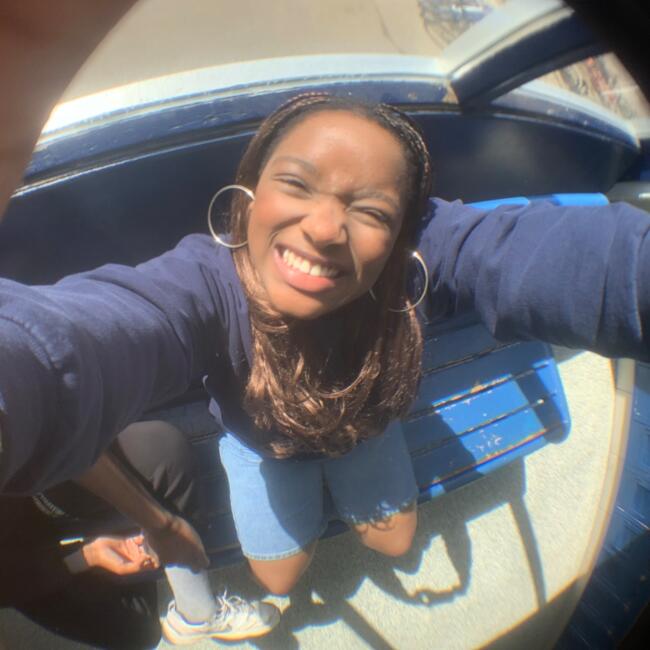 Baby-sitter in Saskatoon: Brooke