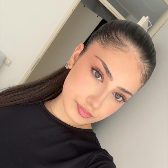 Babysitter in Rotterdam: Rana