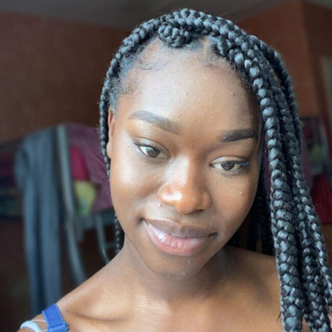 Babysitter in Éragny: Magdala