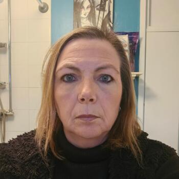 Babysitter in Basingstoke: Lorraine