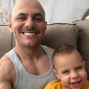 Emprego de babá em Goiânia: emprego de babá Ezequiel