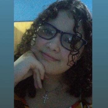 Babá em Fortaleza: Sarliane