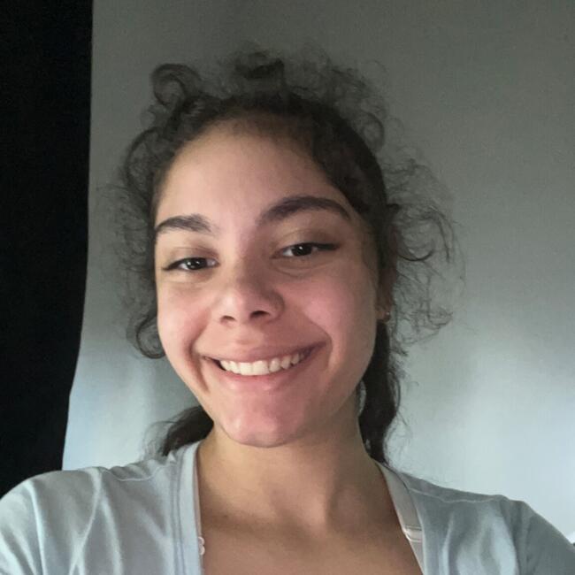 Babysitter in Houston: ALEXSIS