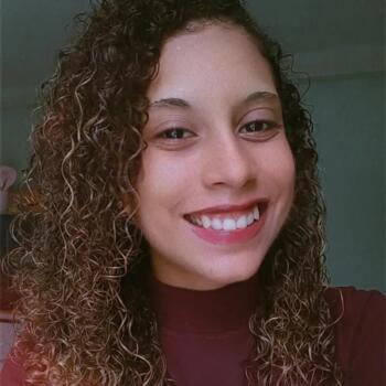 Babysitter in Palmas: Amanda