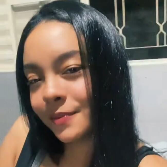 Babysitter in Caieiras: Natasha