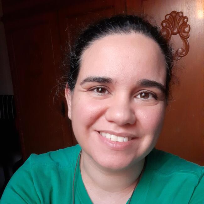 Babysitter in Bauru: Natália