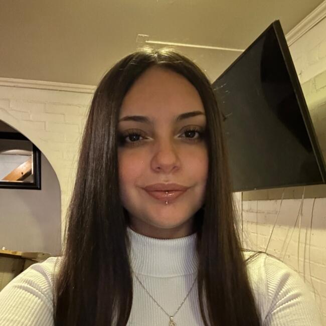 Babysitter in Peñalolén: Almendra