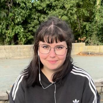 Baby-sitter Lessines: Fallone