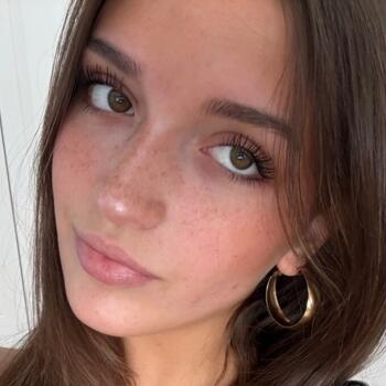 Babysitter in Uccle: Iris