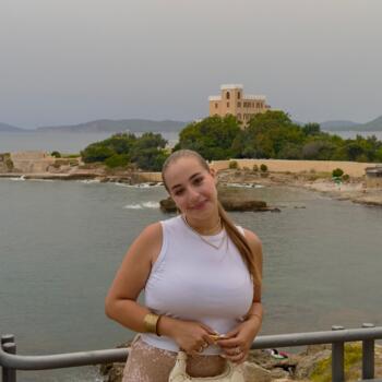 Babysitter in Rome: Chiara