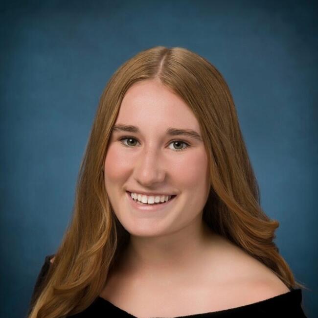 Babysitter in Rancho Cucamonga: Hannah