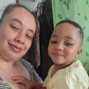 Babysitter Barueri: Dayana