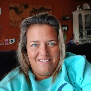 Babysitting job in Hamilton: babysitting job Kim