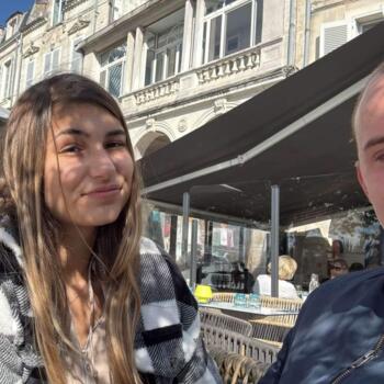 Babysitter in Les Brouzils: Cloe