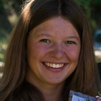 Babysitter in Strasbourg: Flora