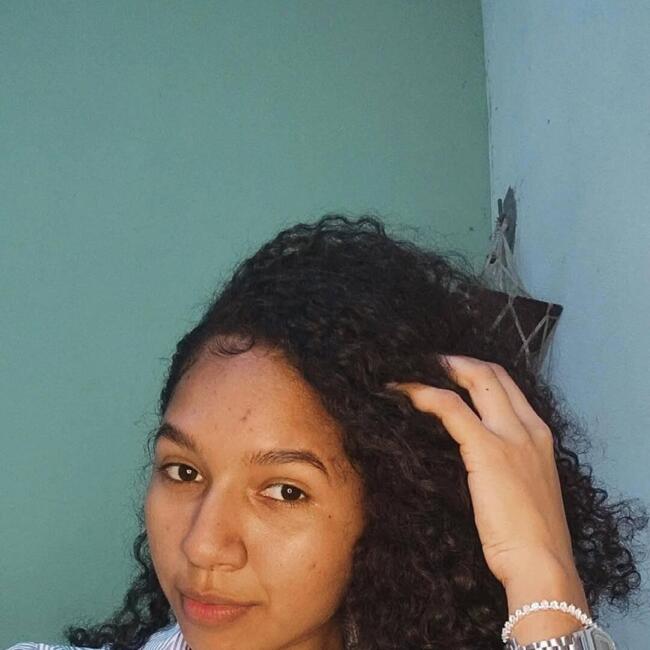 Babysitter in São Luís: Vanessa