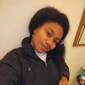 Niñera en Hospitalet de Llobregat: Elena