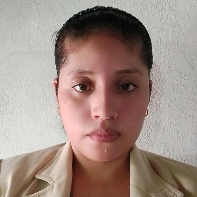 Niñera en Alfredo Baquerizo Moreno: Carolina Jazmin Muñoz Cellan