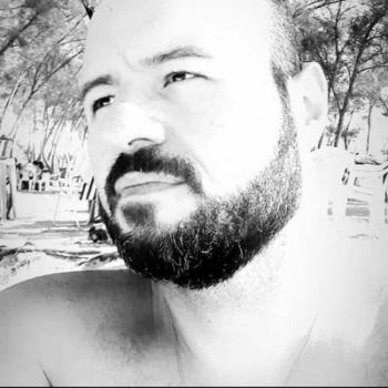Emprego de babá Rio de Janeiro: emprego de babá Leonardo