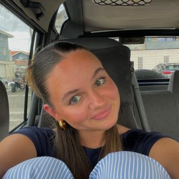 Babysitter in Toulouse: Camille