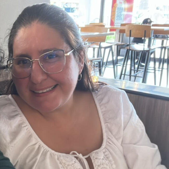 Babysitter in Cartago: Rosemary