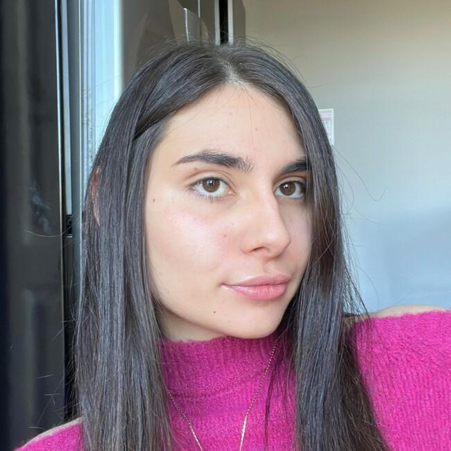 Babysitter in Toledo: Cristina