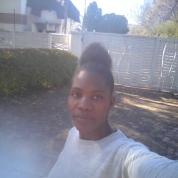 Babysitter in Midrand: Melissa